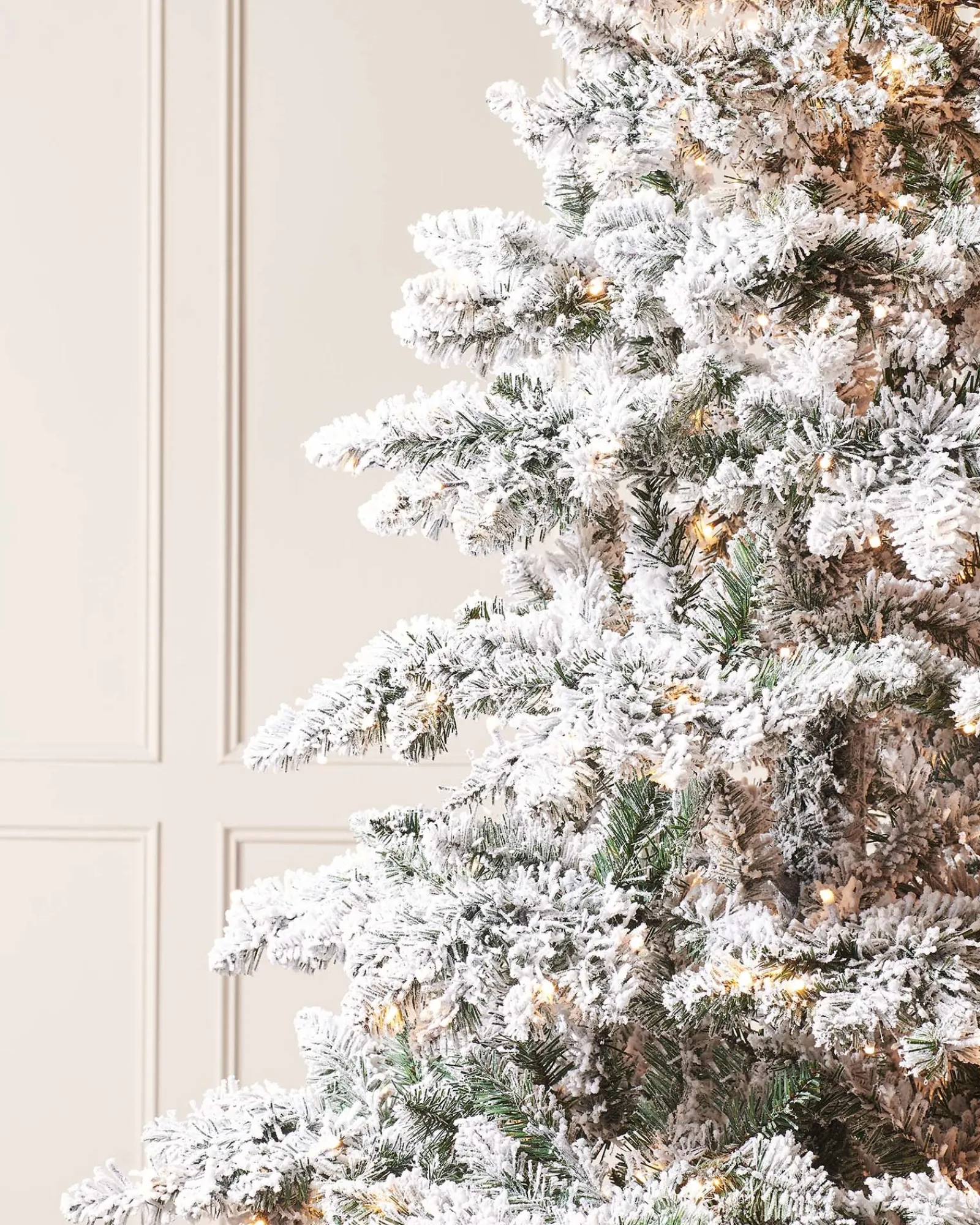 WeRChristmas Pre-Lit Snow Flocked Alpine Christmas Tree, 7 Ft