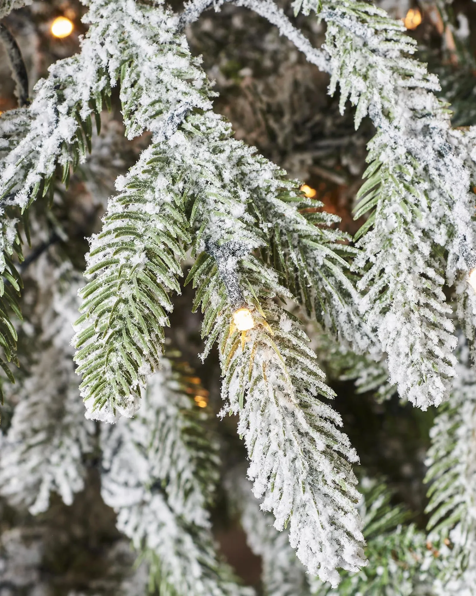 WeRChristmas Pre-Lit Snow Flocked Christmas Tree, 6.5 Ft