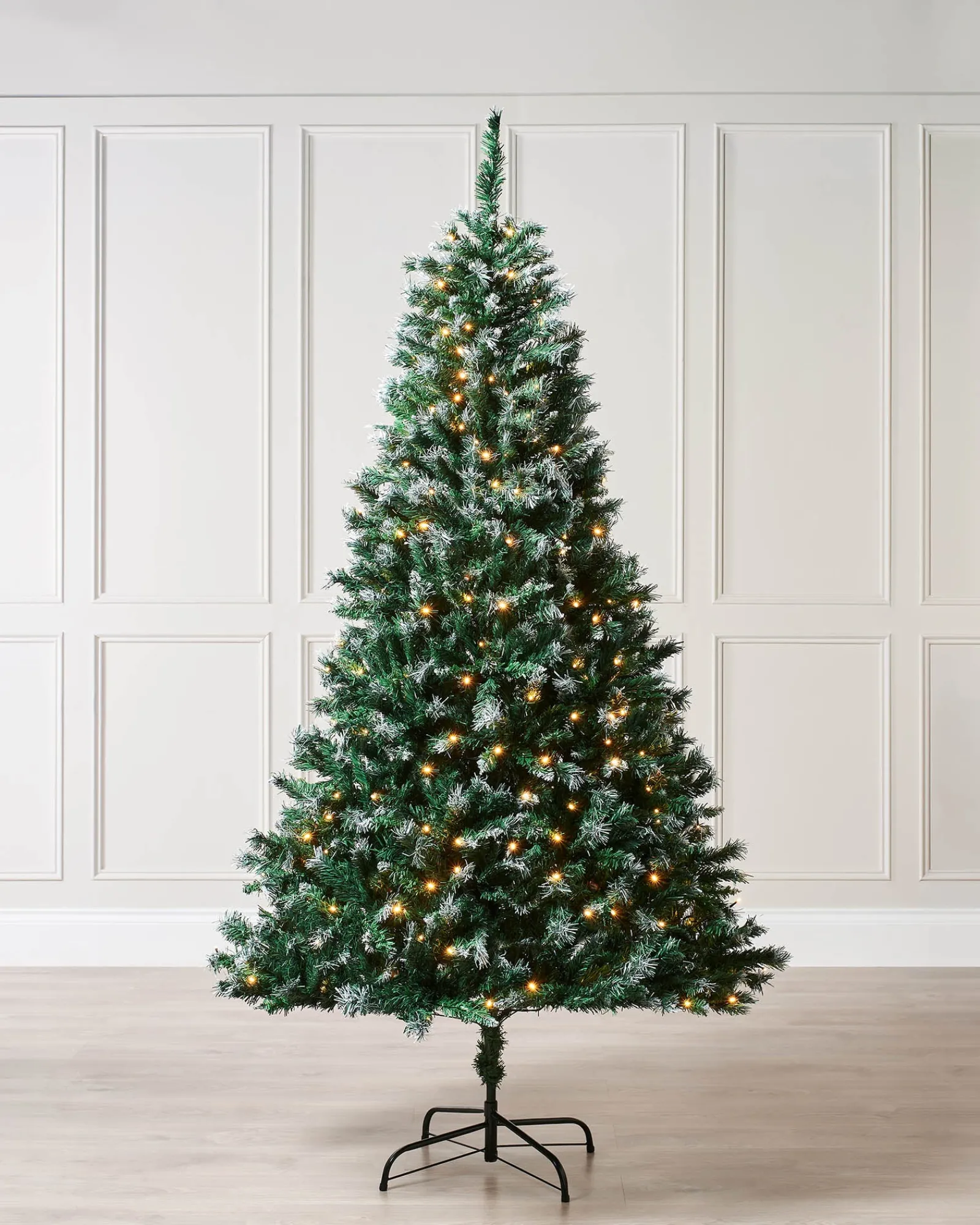 WeRChristmas Pre-Lit Snow Flocked Mixed Pine Christmas Tree, 7 Ft