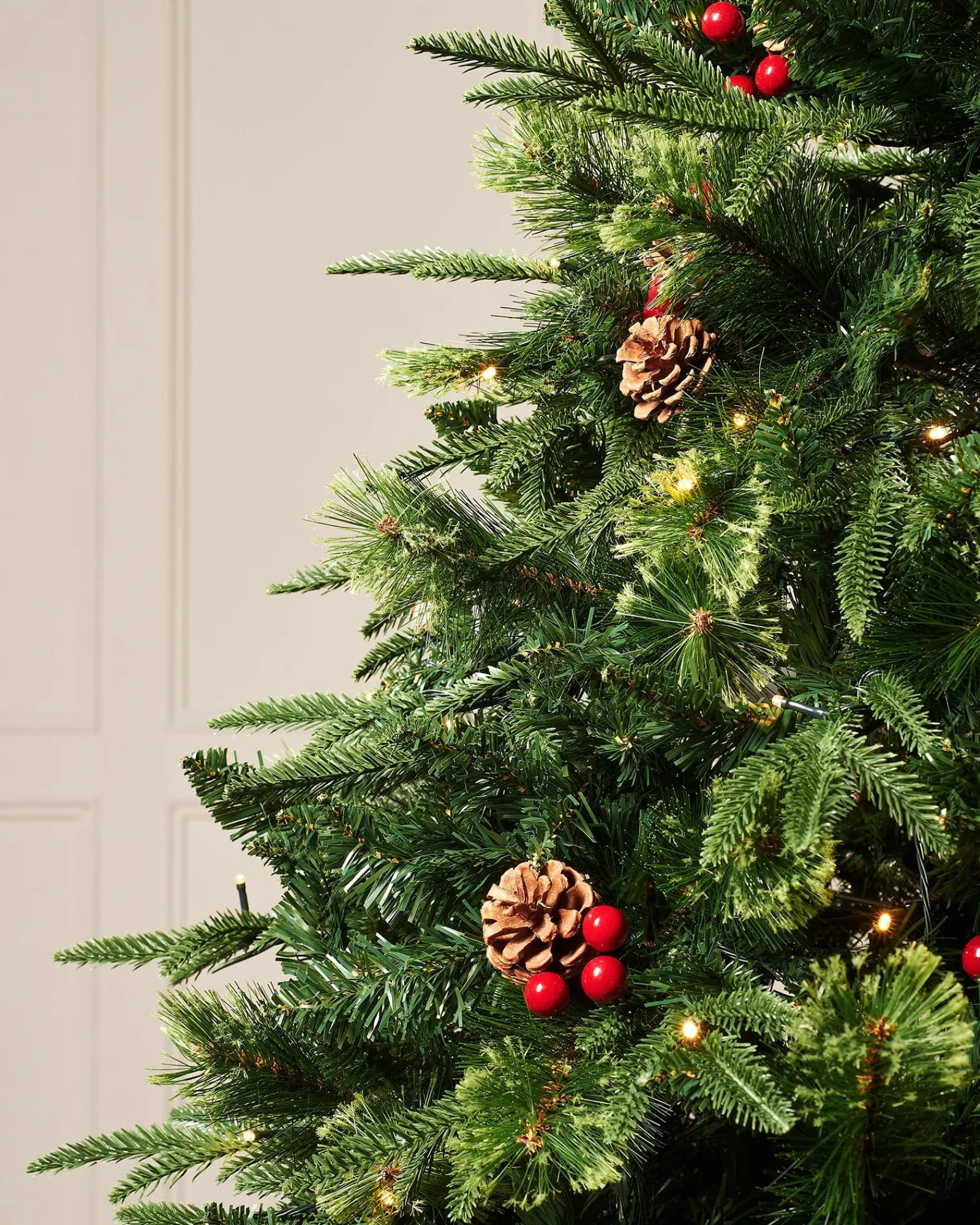 WeRChristmas Pre-Lit Victorian Mixed Tip Berries & Pinecones Christmas Tree, 7 Ft