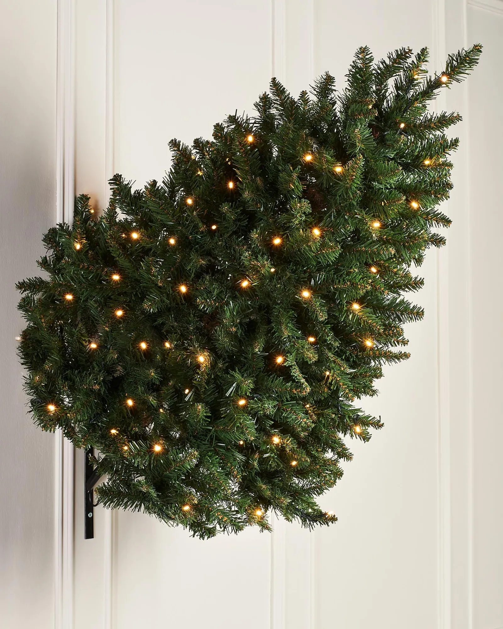 WeRChristmas Pre-Lit Wall Mounted Tree, 3 Ft