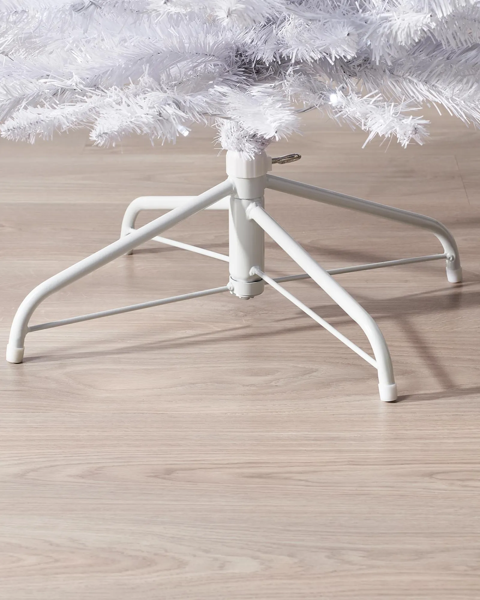 WeRChristmas Pre-Lit White Pencil Christmas Tree, 6.5 Ft