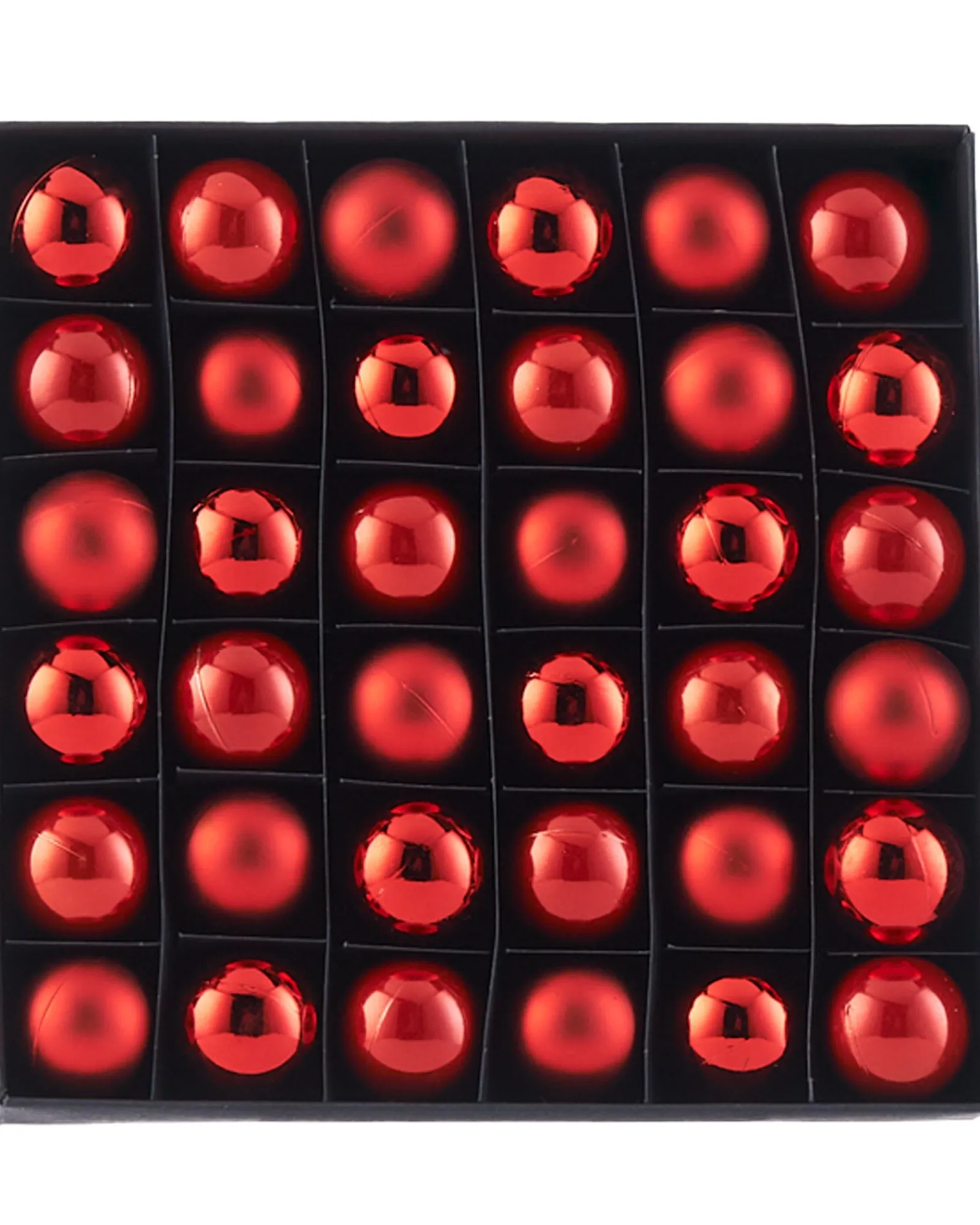 WeRChristmas Red Shatterproof Baubles, 36 Pack, 3 Cm