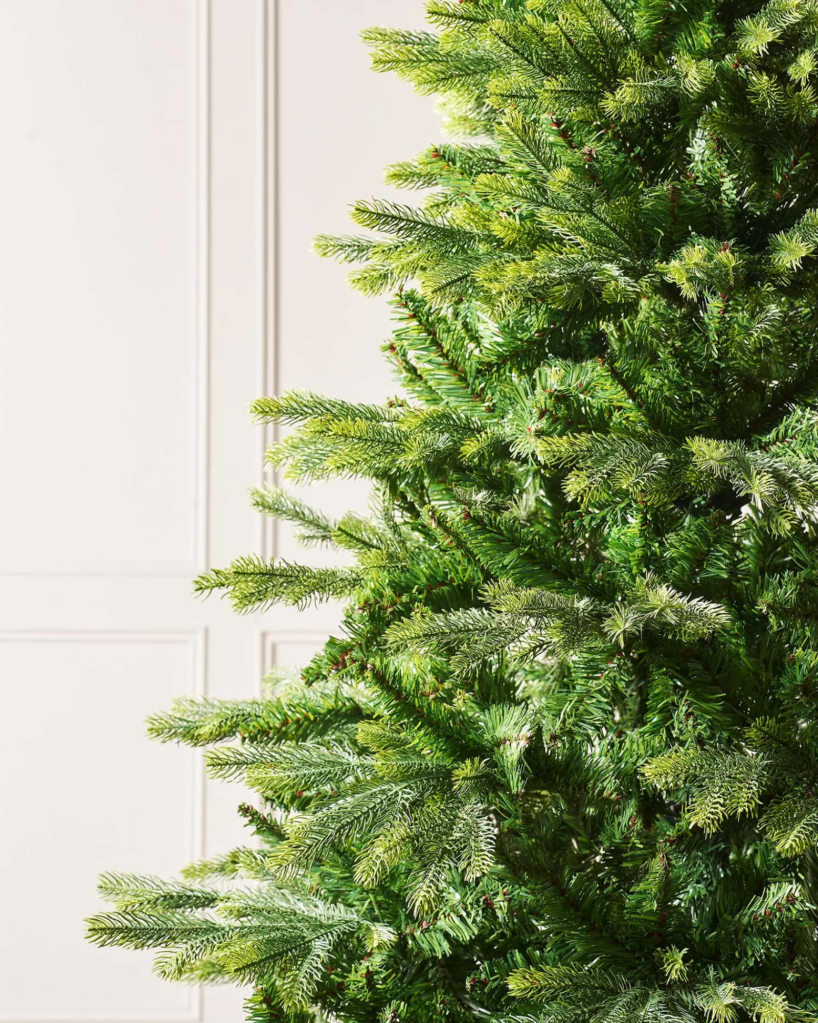 WeRChristmas Regent Pine Mixed Tip Christmas Tree, 6 Ft