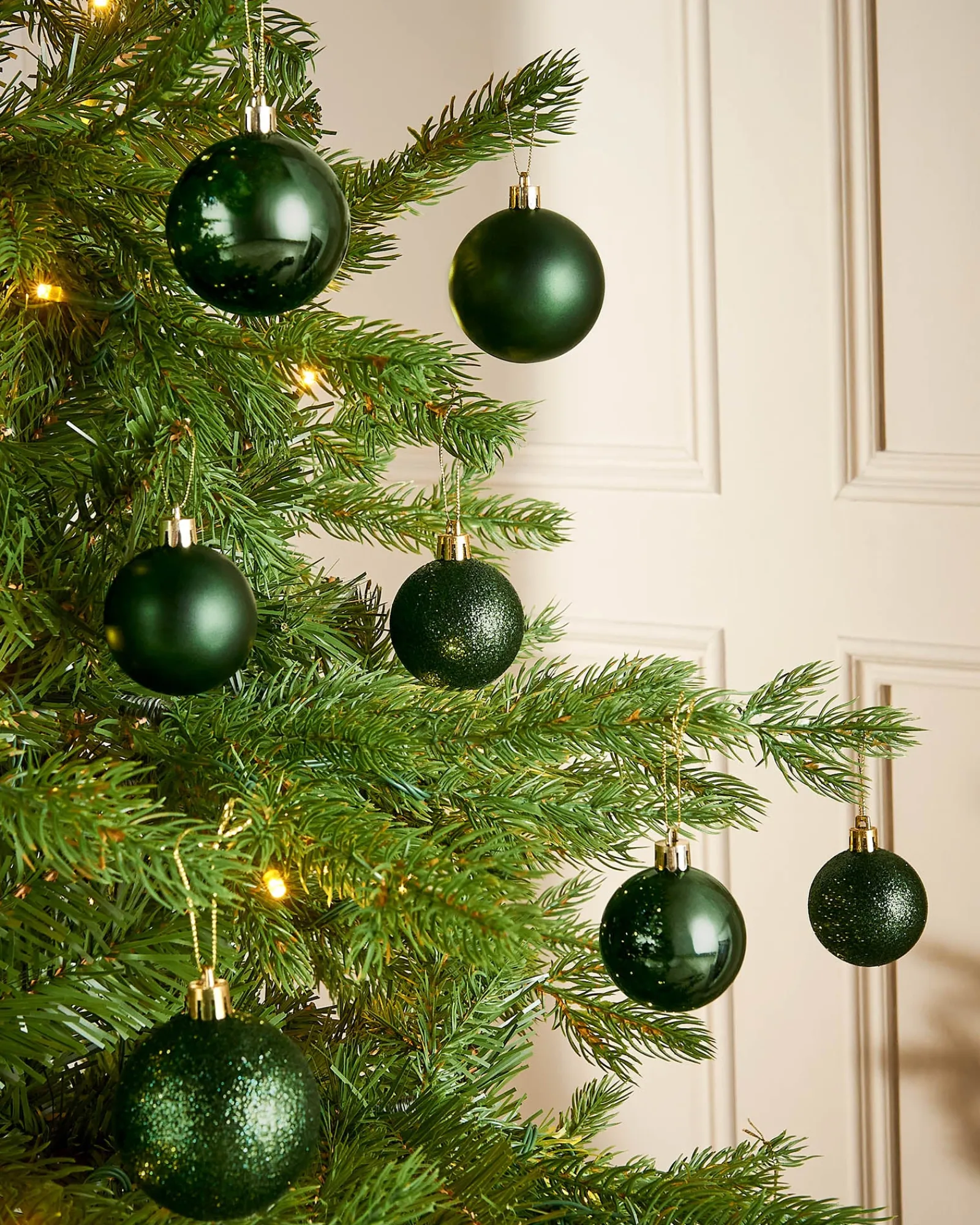 WeRChristmas Sage Green Shatterproof Bauble, 50 Pack