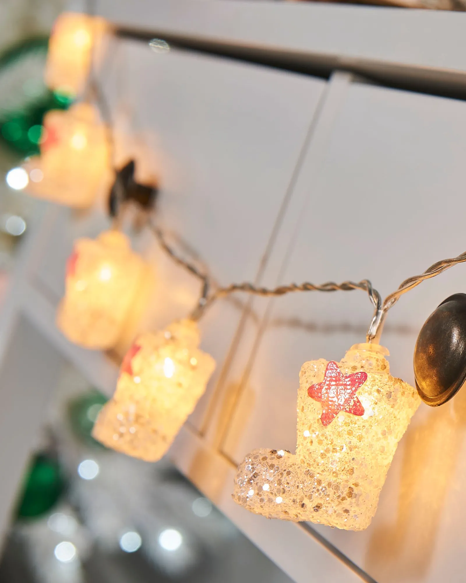 WeRChristmas Santa Boot LED Light String, 1.8 M
