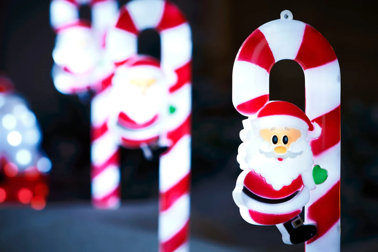 WeRChristmas Set Of 3 Candy Cane Pathway Stake Lights, 60 Cm