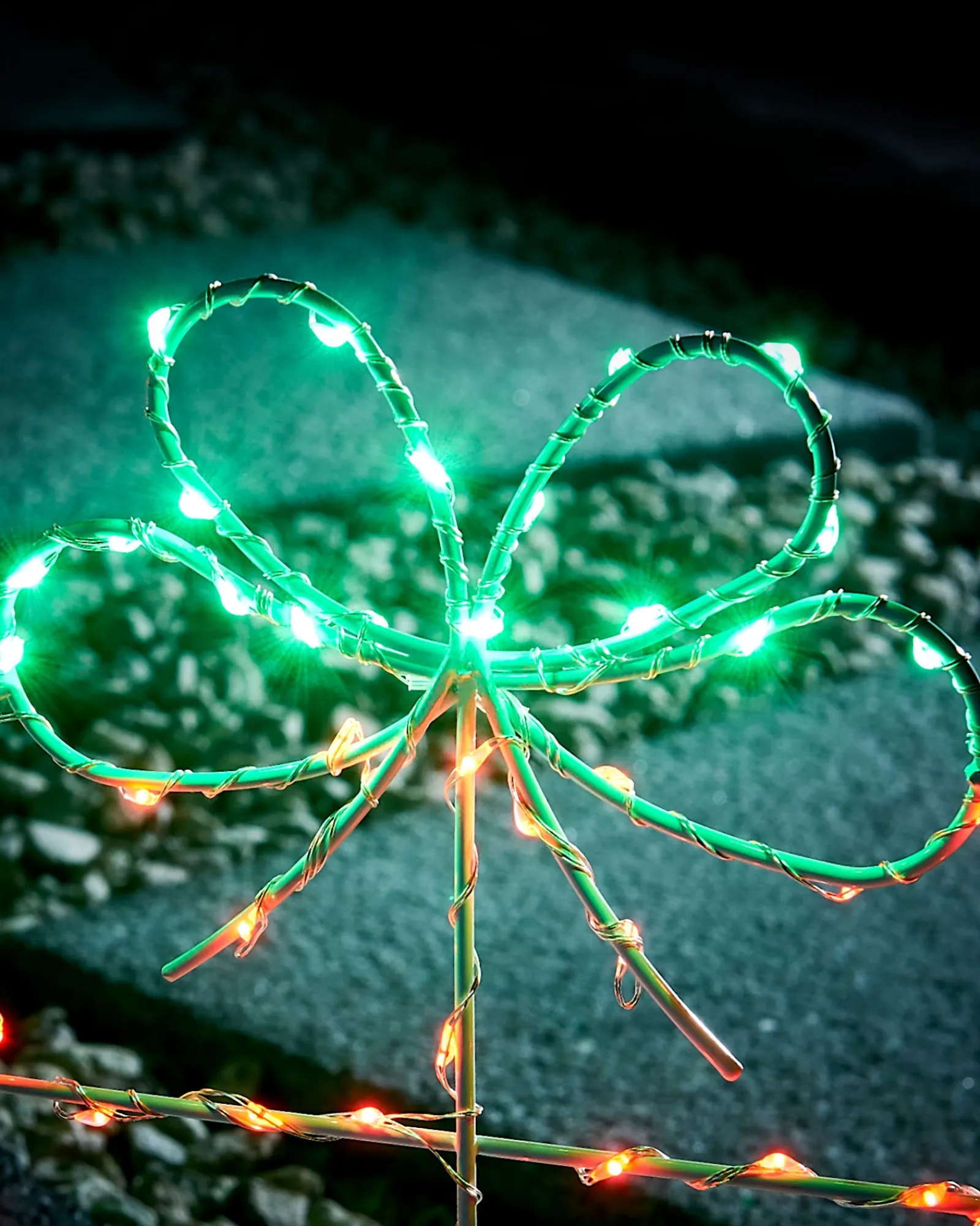 WeRChristmas Set Of 3 Giftbox Pathway Stake Lights, 40 Cm