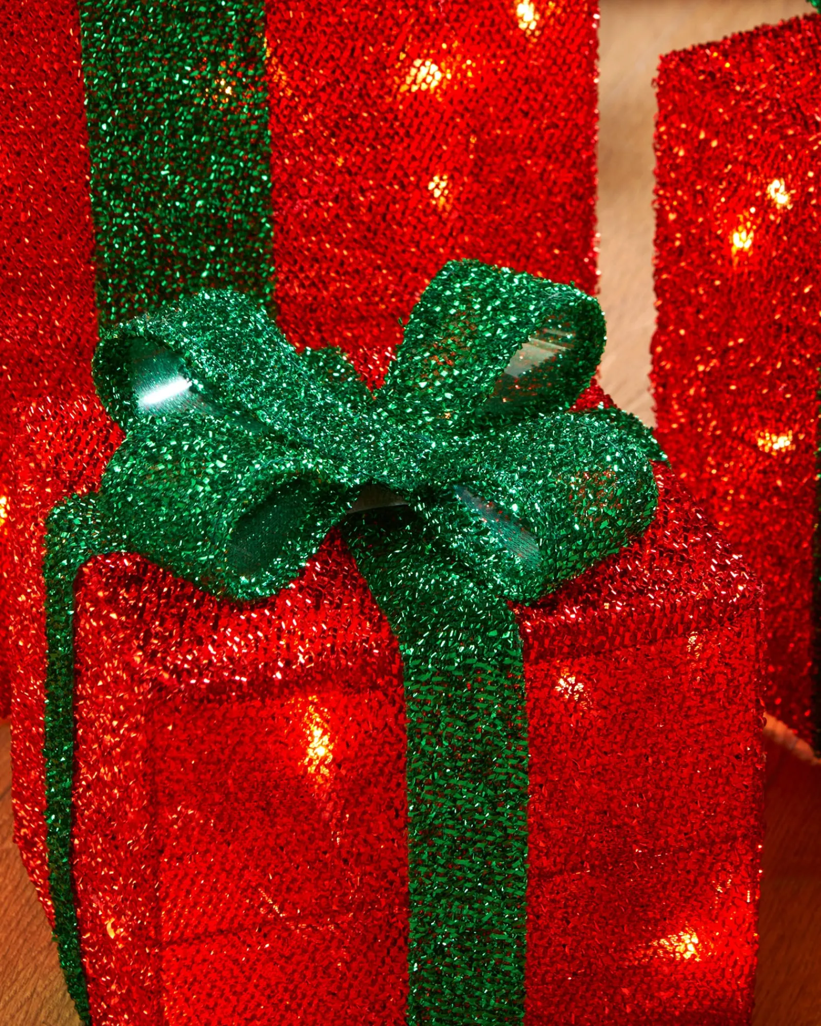 WeRChristmas Set Of 3 Pre-Lit Gift Box Silhouettes, Red, 26 Cm