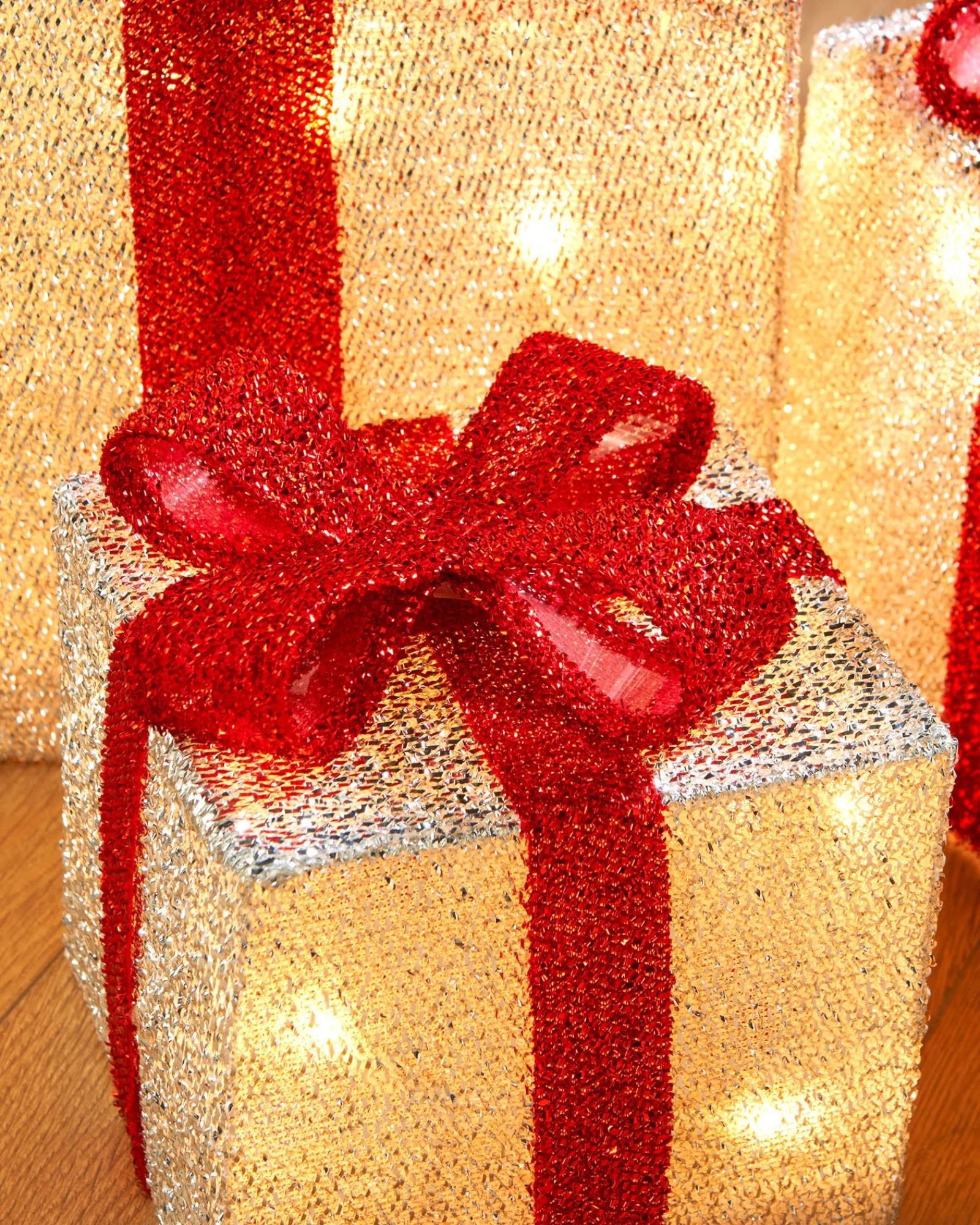 WeRChristmas Set Of 3 Pre-Lit Gift Box Silhouettes, White