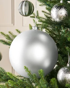 WeRChristmas Silver Large Matt Shatterproof Bauble, 20 Cm
