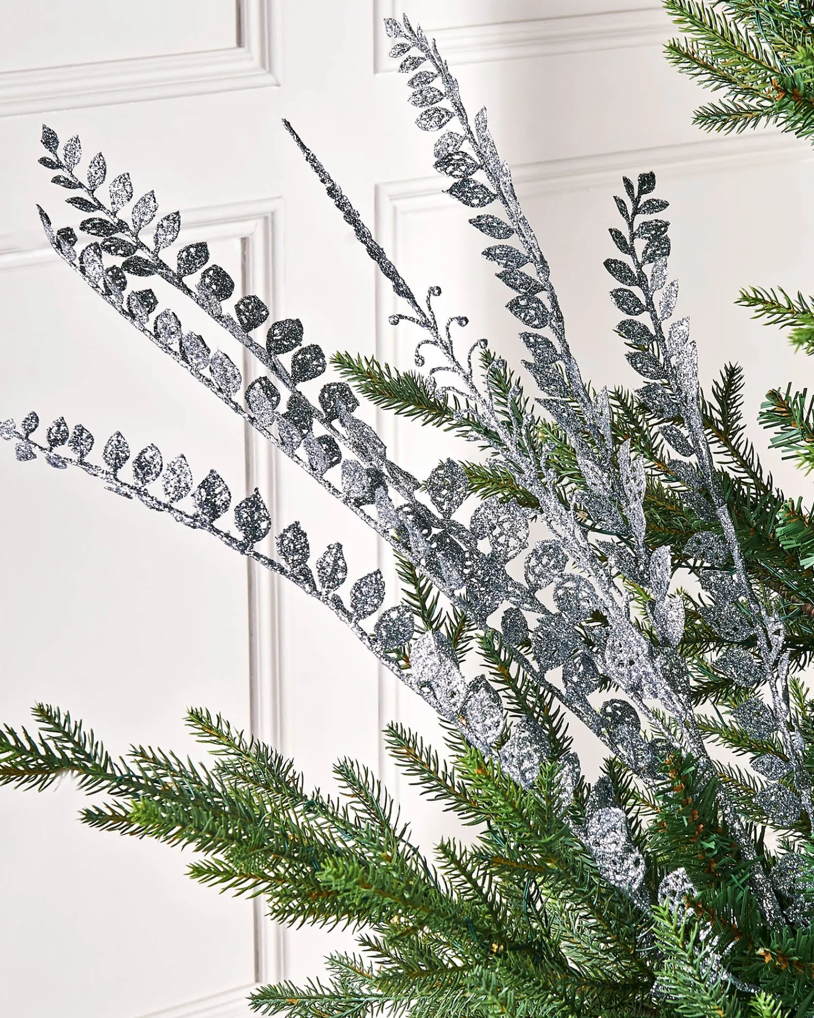 WeRChristmas Silver Leaf Christmas Tree Spray, 84 Cm