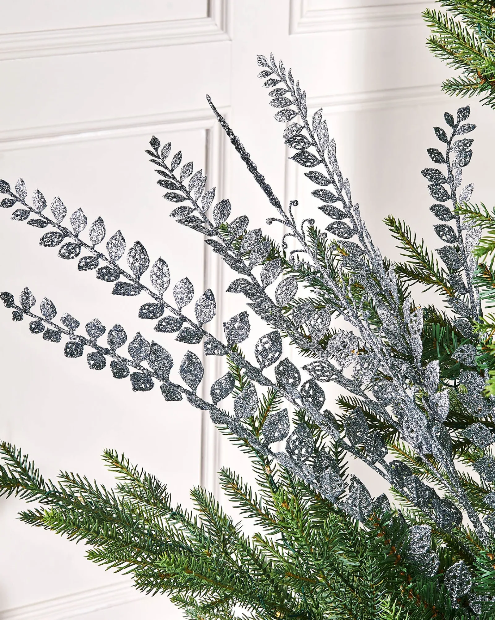 WeRChristmas Silver Leaf Christmas Tree Spray, 84 Cm