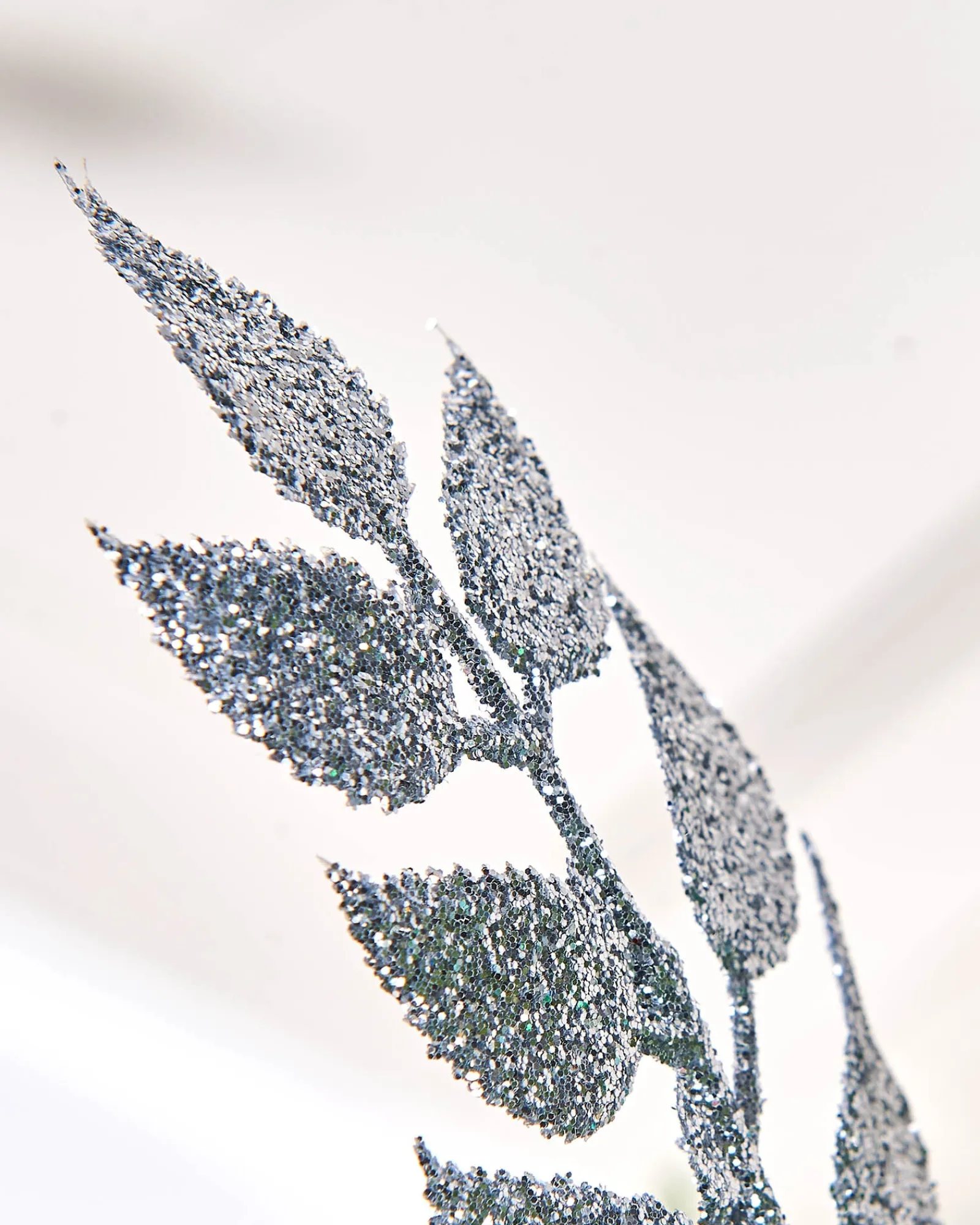 WeRChristmas Silver Leaf Christmas Tree Spray, 73 Cm