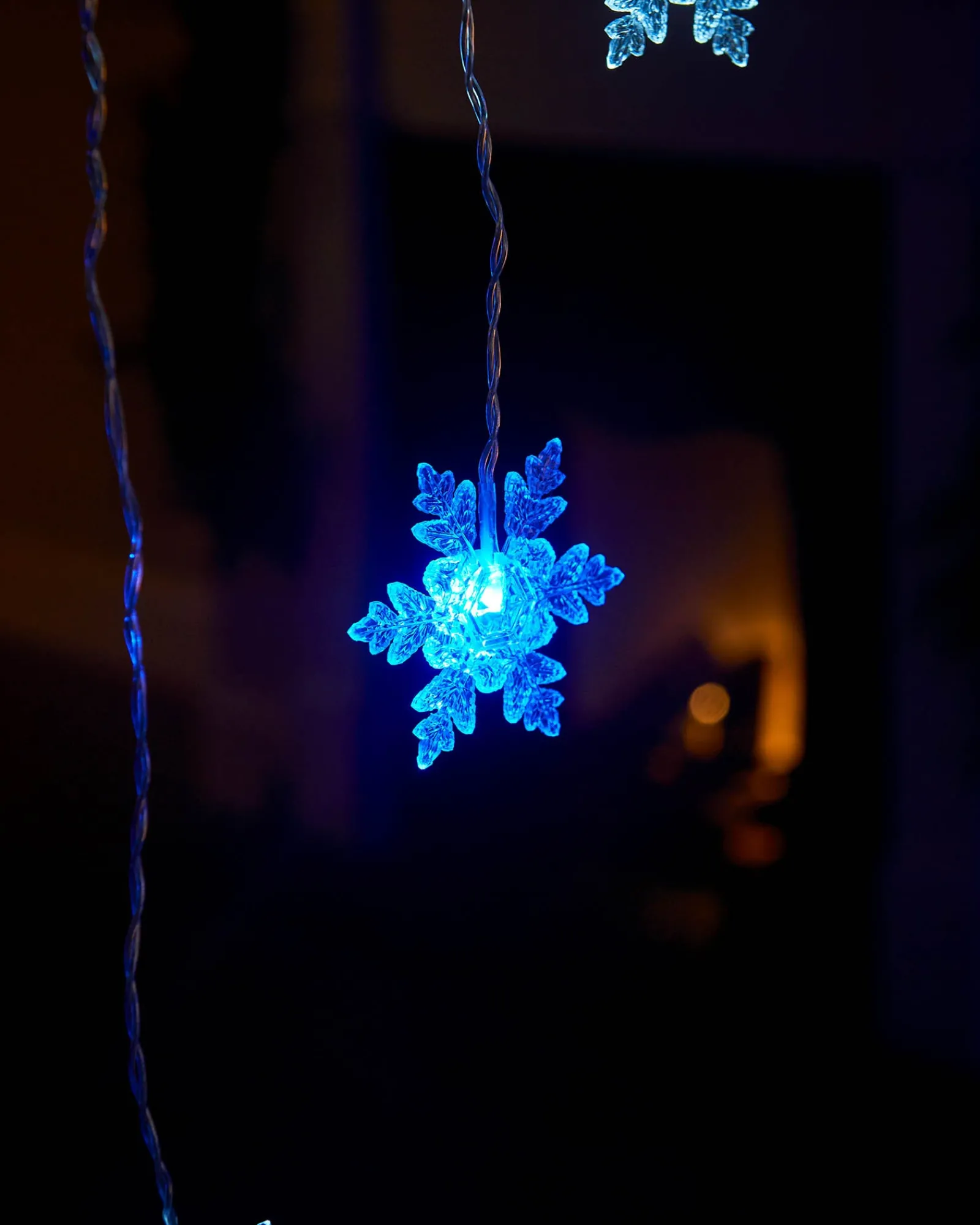 WeRChristmas Snowflake Curtain Net Light, Blue/White, 1.2 M