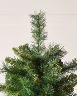 WeRChristmas Victorian Pine Christmas Tree, 7 Ft