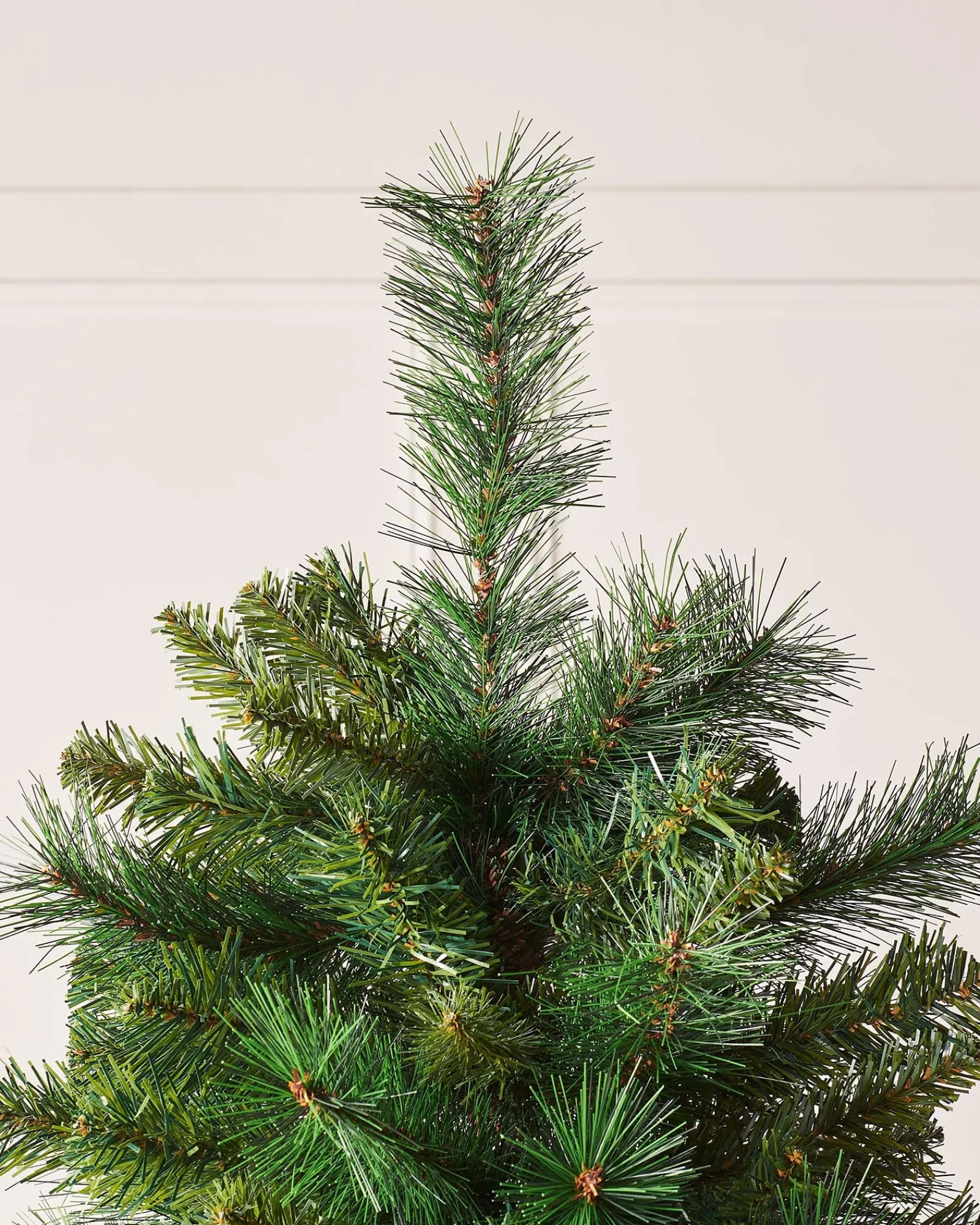 WeRChristmas Victorian Pine Christmas Tree, 7 Ft