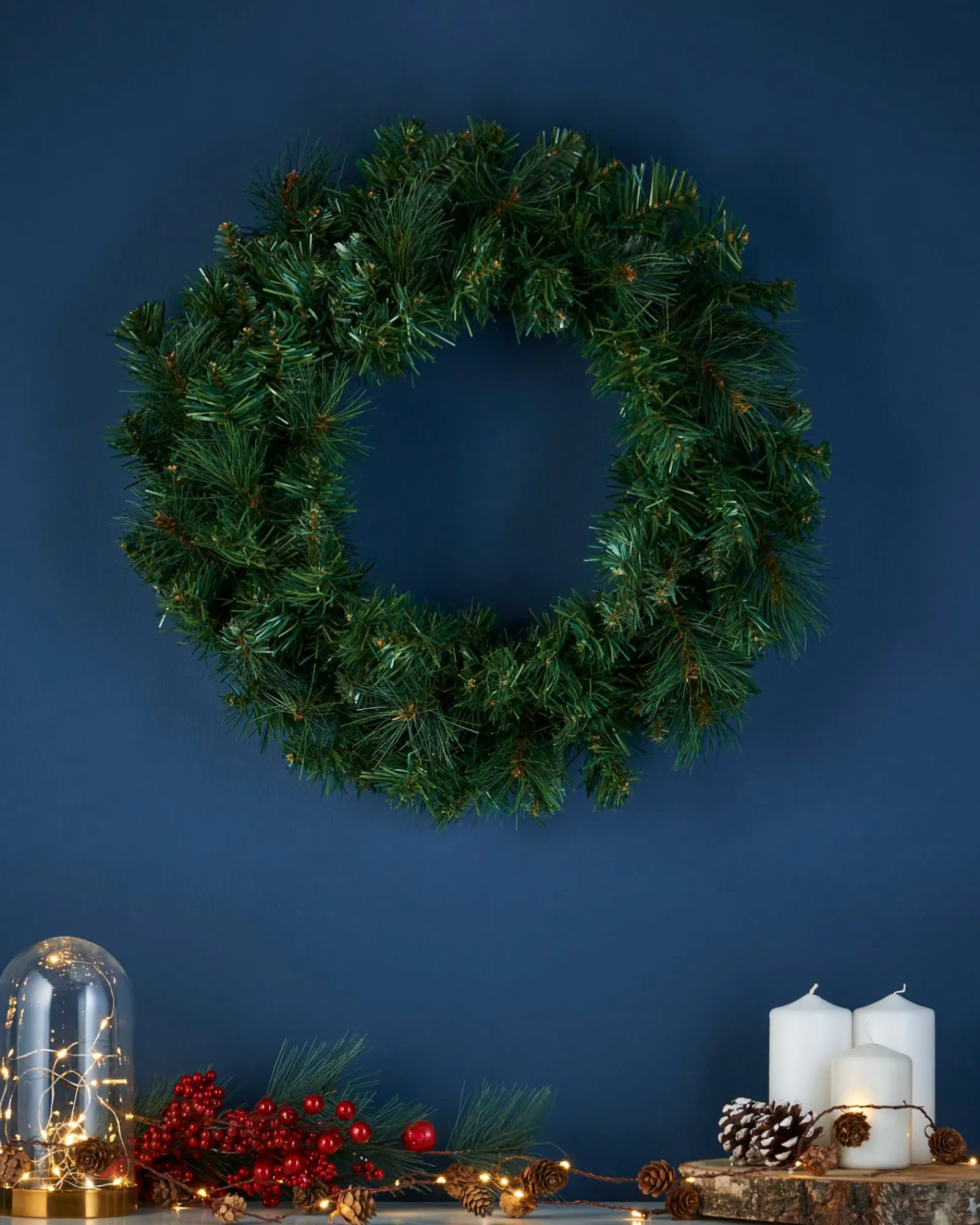 WeRChristmas Victorian Pine Wreath, 50 Cm